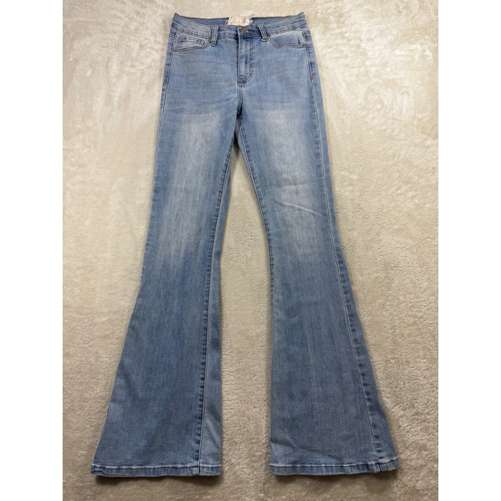Altar'd State Womens Waterside Flower Detail Light Wash Jeans 27/5 Meas: 27x31.5
